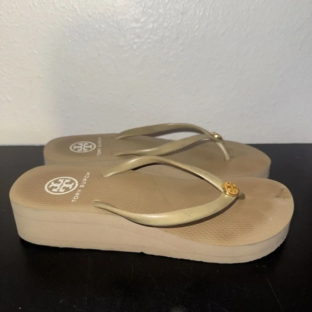 Tory Burch Logo Platform Wedge Flip Flop Sandals Women 7.5 Beige Thong Beach
